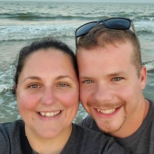 Meet your Posher, Leslie